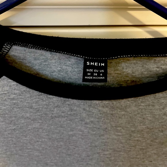 SHEIN long sleeve crop top size M - Picture 2 of 3